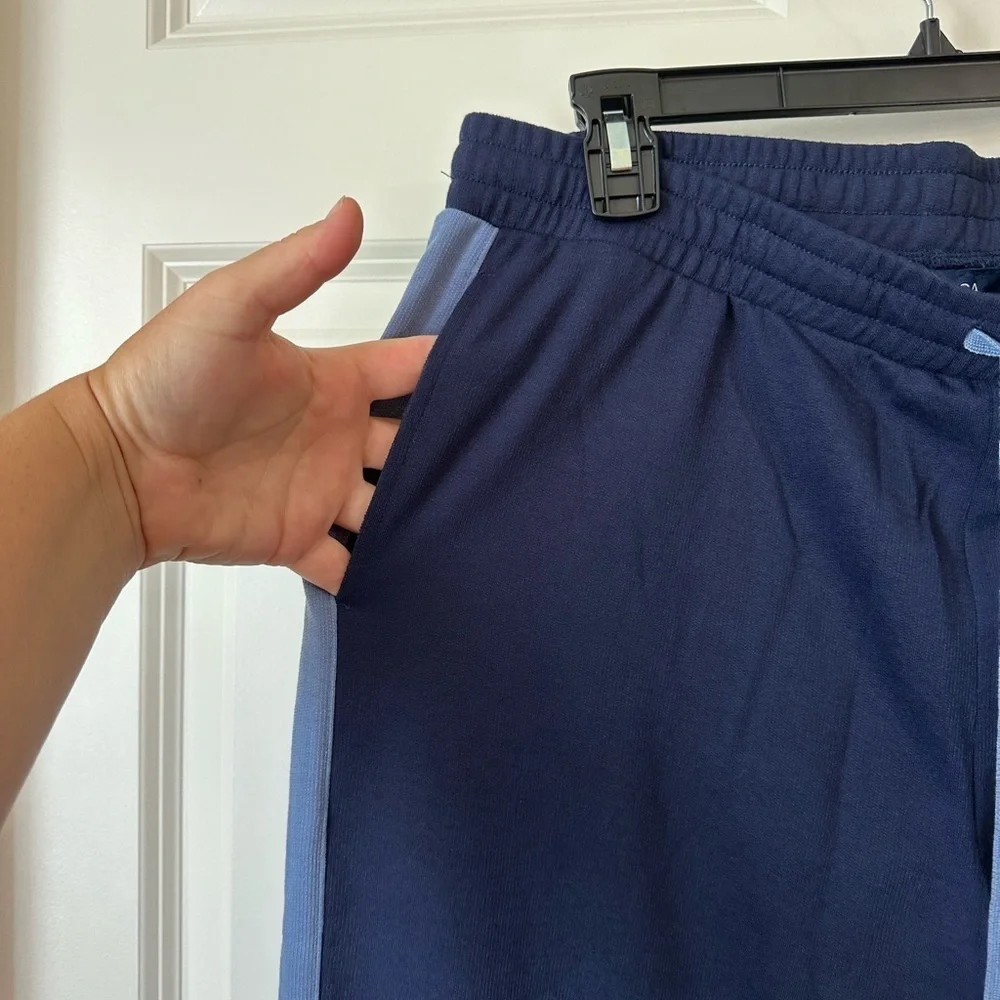 Nautica Navy Blue Long Sleeve and Pant Pajama Set Size L